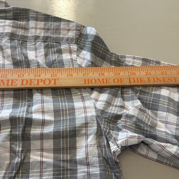 J. Crew Secret Wash cotton poplin shirt Size Small - Picture 14 of 14